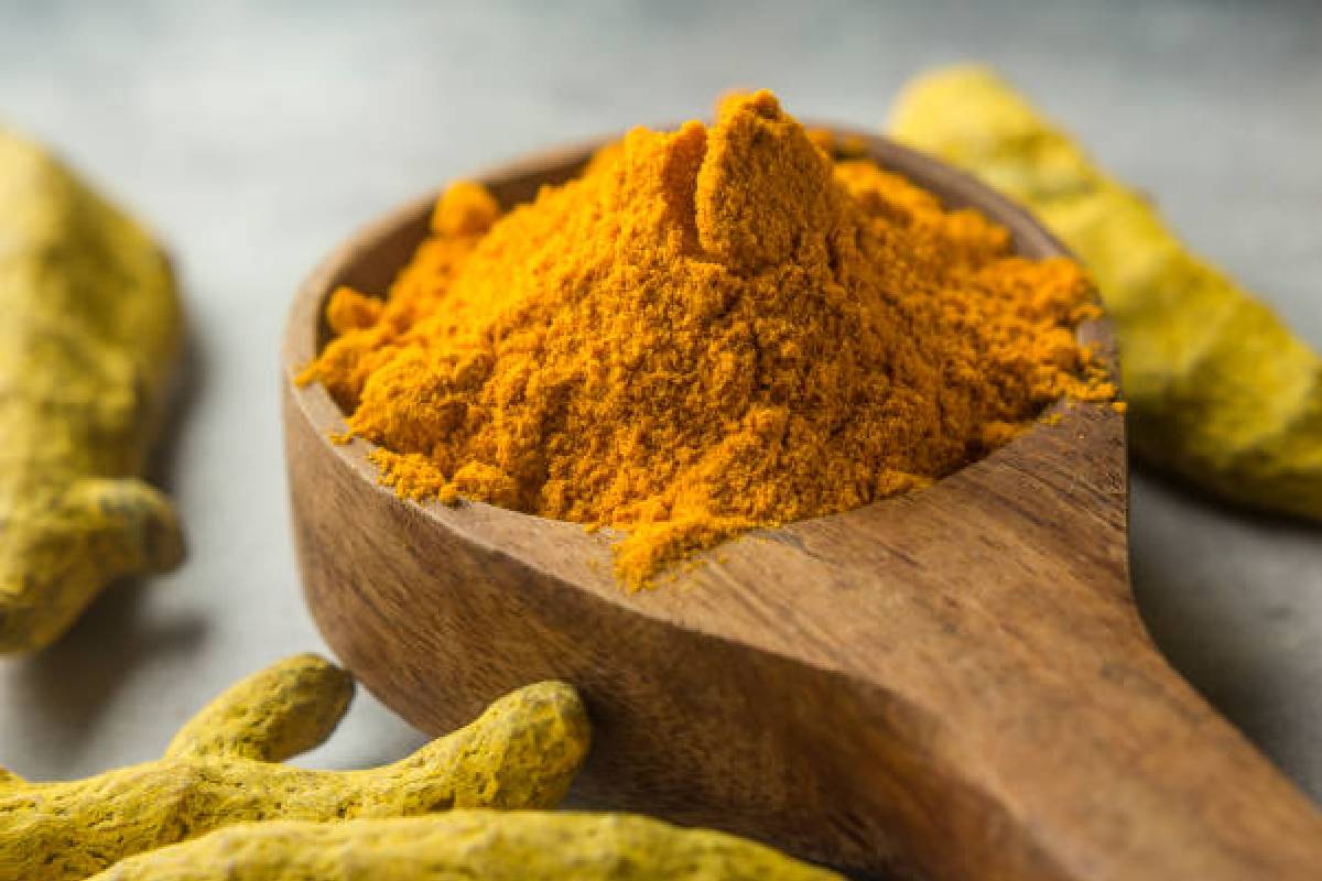 Health Benefits of Turmeric and Curcumin